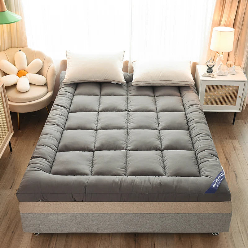 Queen Mattress Topper for Body Pain Relief, 1000 GSM Extra Thick Mattress Pad Cover with Elastic Pocket, 7D fiber Bed Topper