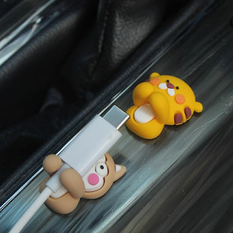 2Pcs Creative Cartoon Strong Backing Adhesive Mobile Phone Data Organizer Charging Headphone Cable Fixer Card Wire Finisher