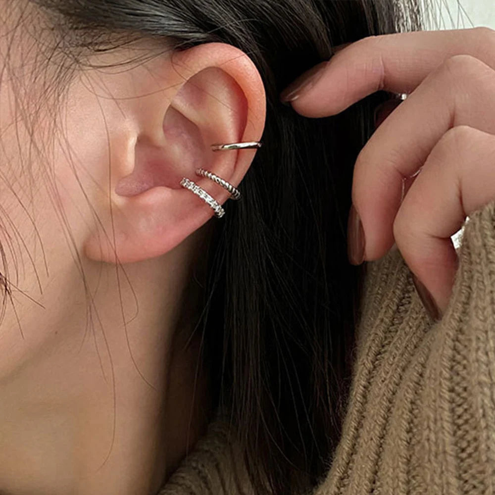 Fashion Simple Gold Color Crystal Clip Earrings for Women Girls Minimalist Metal Mirco Pave Rhinestone Fake Piercing Ear Jewelry