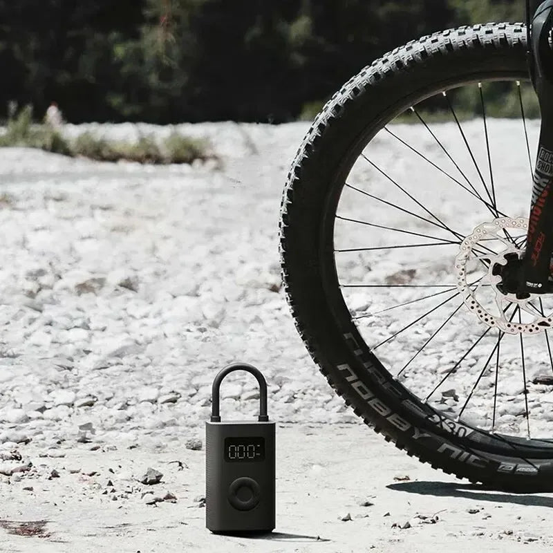 2025 New Xiaomi Mijia Inflatable treasur Air Compressor 2D 2000mAh Portable Inflator Air Pump 2D For Bicycle Car Motorcycle Ball